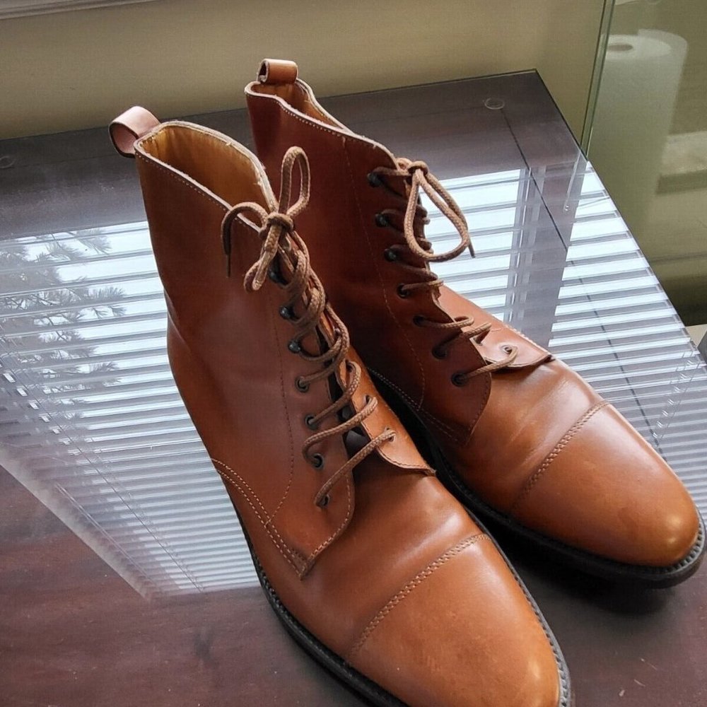 Gucci Mens size 10.5 Gucci LIght Brown Leather Cap Toe Chukka Boot Never Worn - Picture 1 of 13